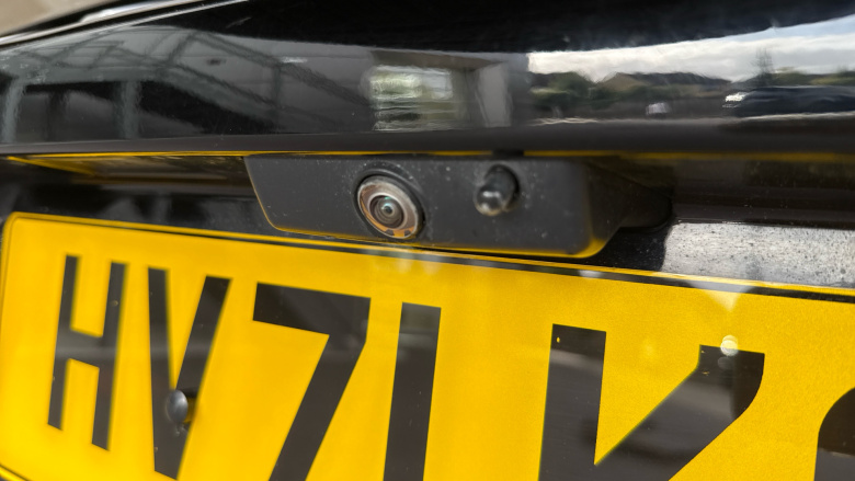 Land Rover Defender 90 Diesel 3.0 D200 Hard Top Auto